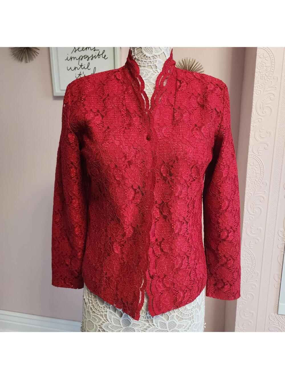 LKNW Karen Scott red lace fully lined V-neck top/jacket lined PS small petite - Picture 2 of 5